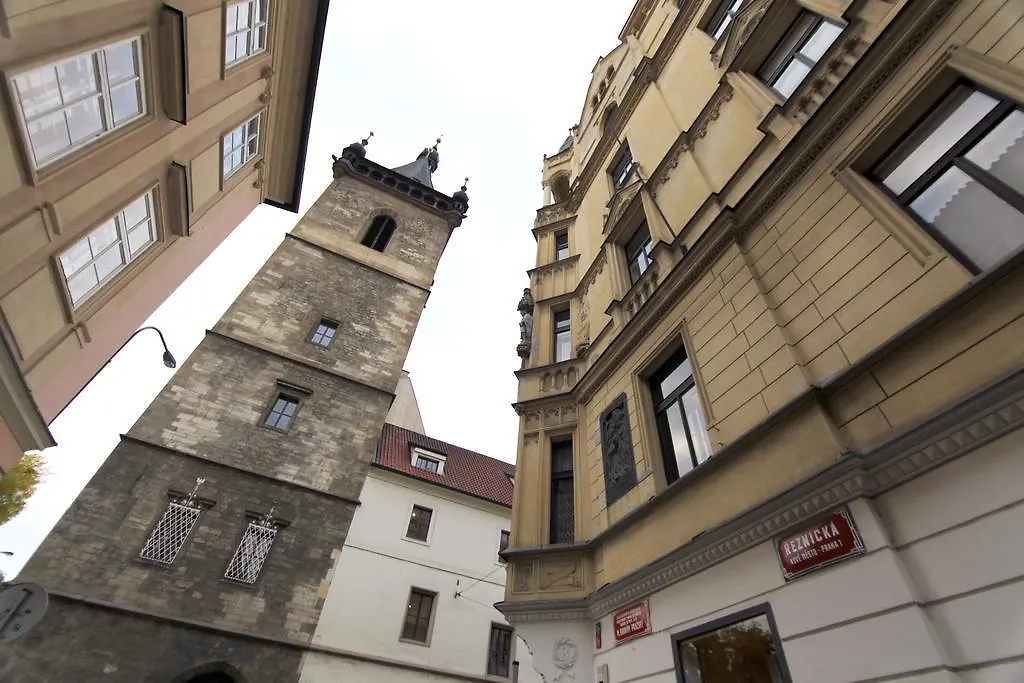 Andrews Centre Apartment Prague